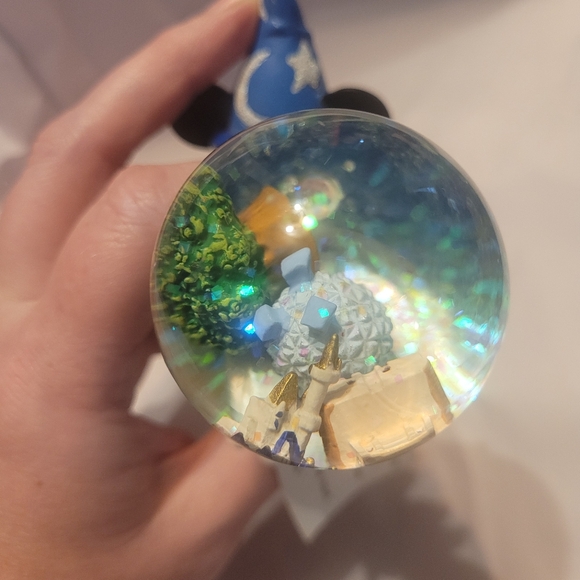 DISNEY Sorcerer Mickey WATERGLOBE - Picture 3 of 5